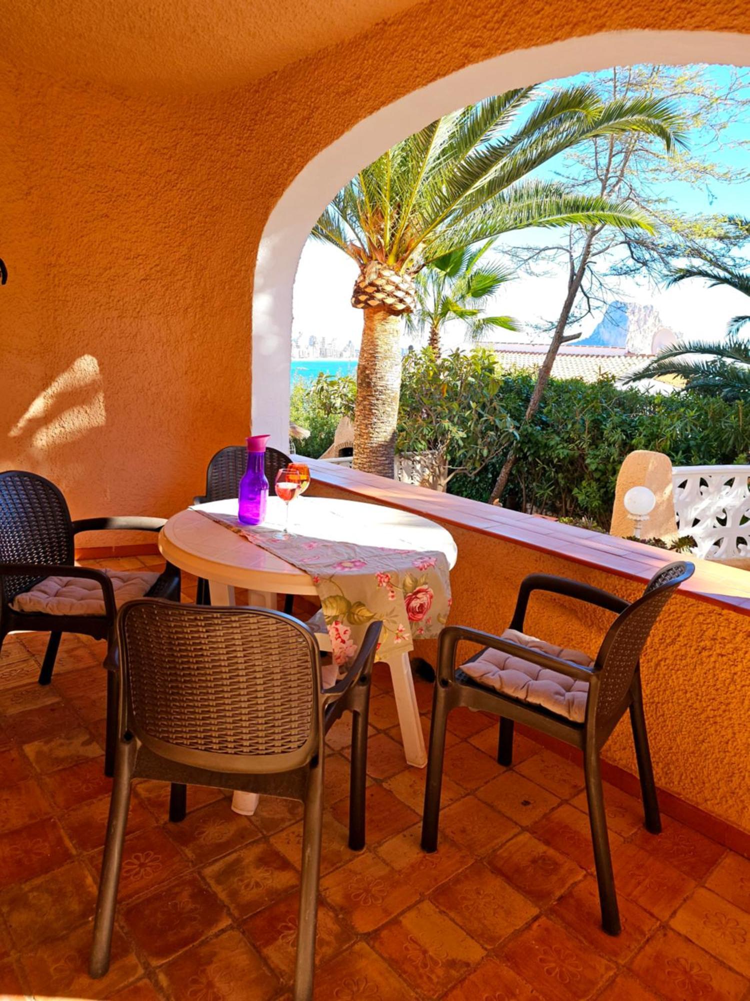 Casa Veintiuno En Calp Apartment Exterior photo